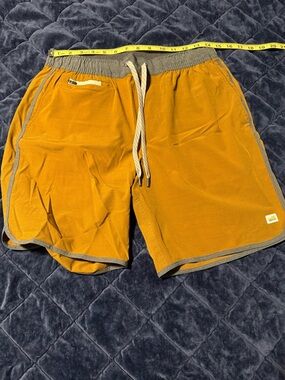 Vuori Banks linerless boardshort